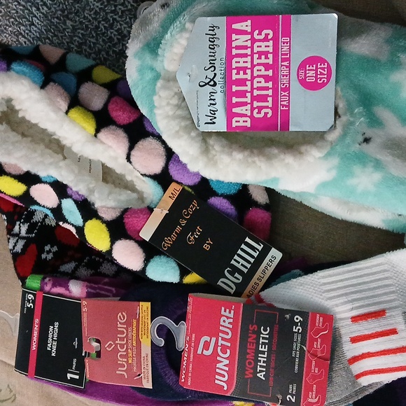 Colorful Cozy Socks Collection - Picture 5 of 5